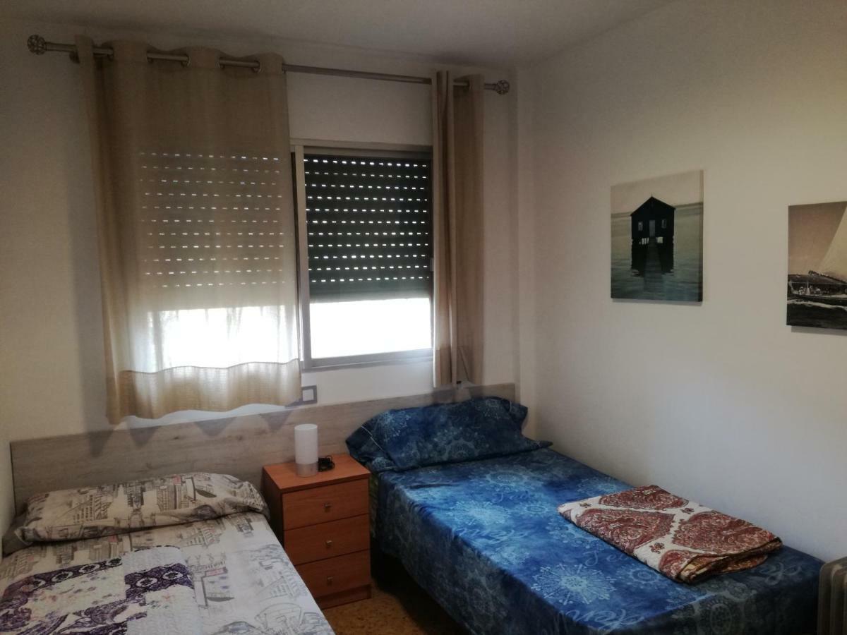 Apartament Atico Primer Linea De Mar Con Piscina En Ebrehogar *